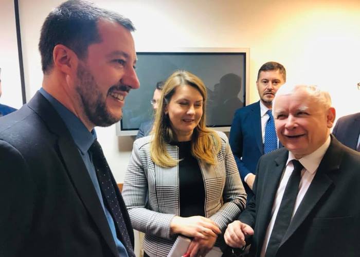 Polonia, Salvini incontra il leader ultranazionalista Kaczynski in vista delle Europee Polonia, Salvini incontra il leader ultranazionalista Kaczynski in vista delle Europee