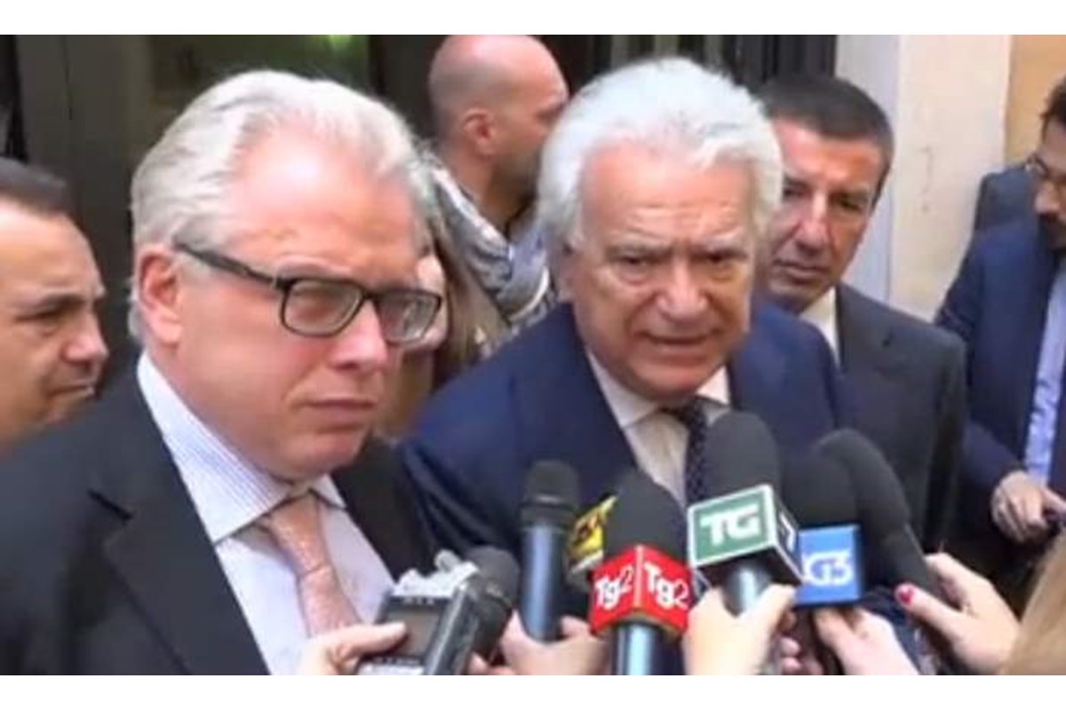 Verdini si incontra con il PD. Rosato: compito di una maggioranza è cercare sempre più voti
