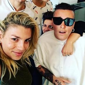 Lite tra Emma Marrone e i suoi fans