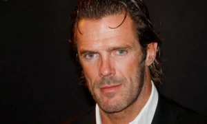 Cipollini denunciato dall’ex moglie per aggressione e lesioni. Il dramma del ciclista