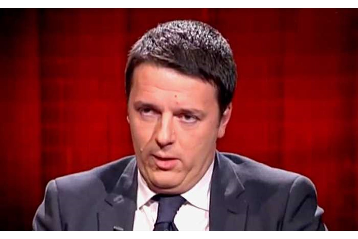 Renzi risponde a De Magistris parlando «di cose vere, serie, grandi»
