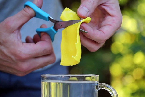 Un pezzo di plastica per riparare qualunque cosa