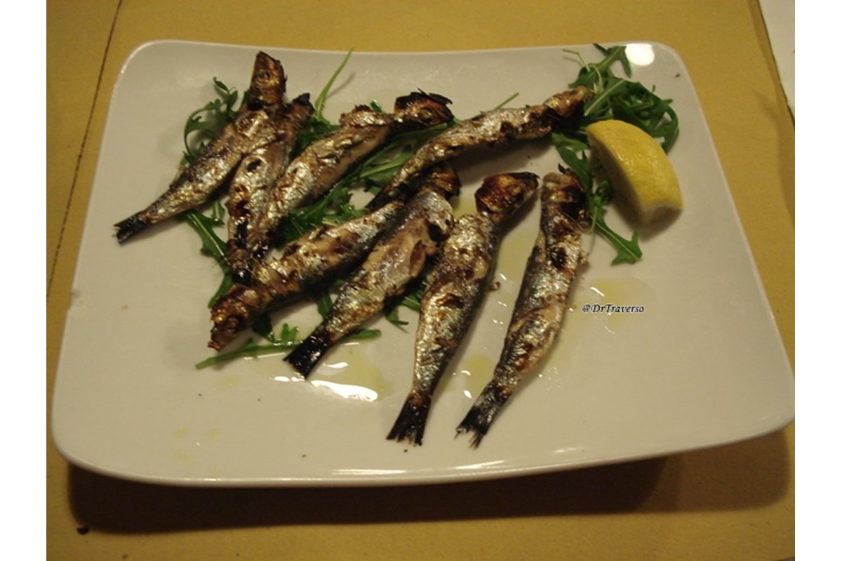 Cuciniamo il pesce al forno o alla griglia a vapore o fritto?