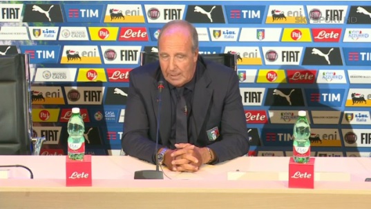 Ventura si presenta alla stampa e promette un'Italia umile, feroce ed eccitante