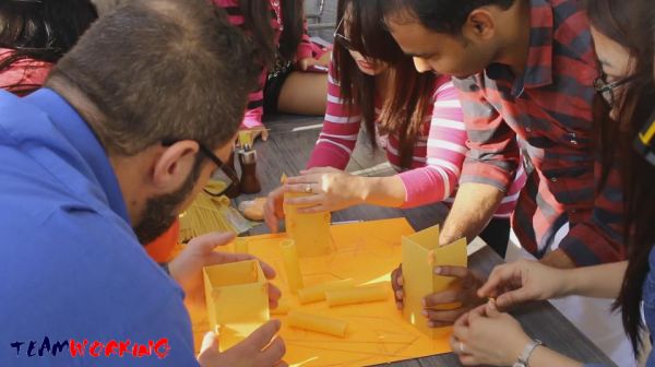 Le costruzioni: gioco da bambini o momento di team building?