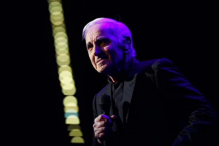 Emozioni, nostalgia e futuro: Aznavour incanta l’Auditorium