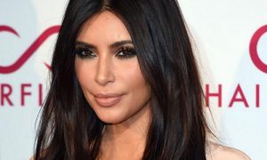 Kim Kardashian: i festeggiamenti per i 100 milioni di follower