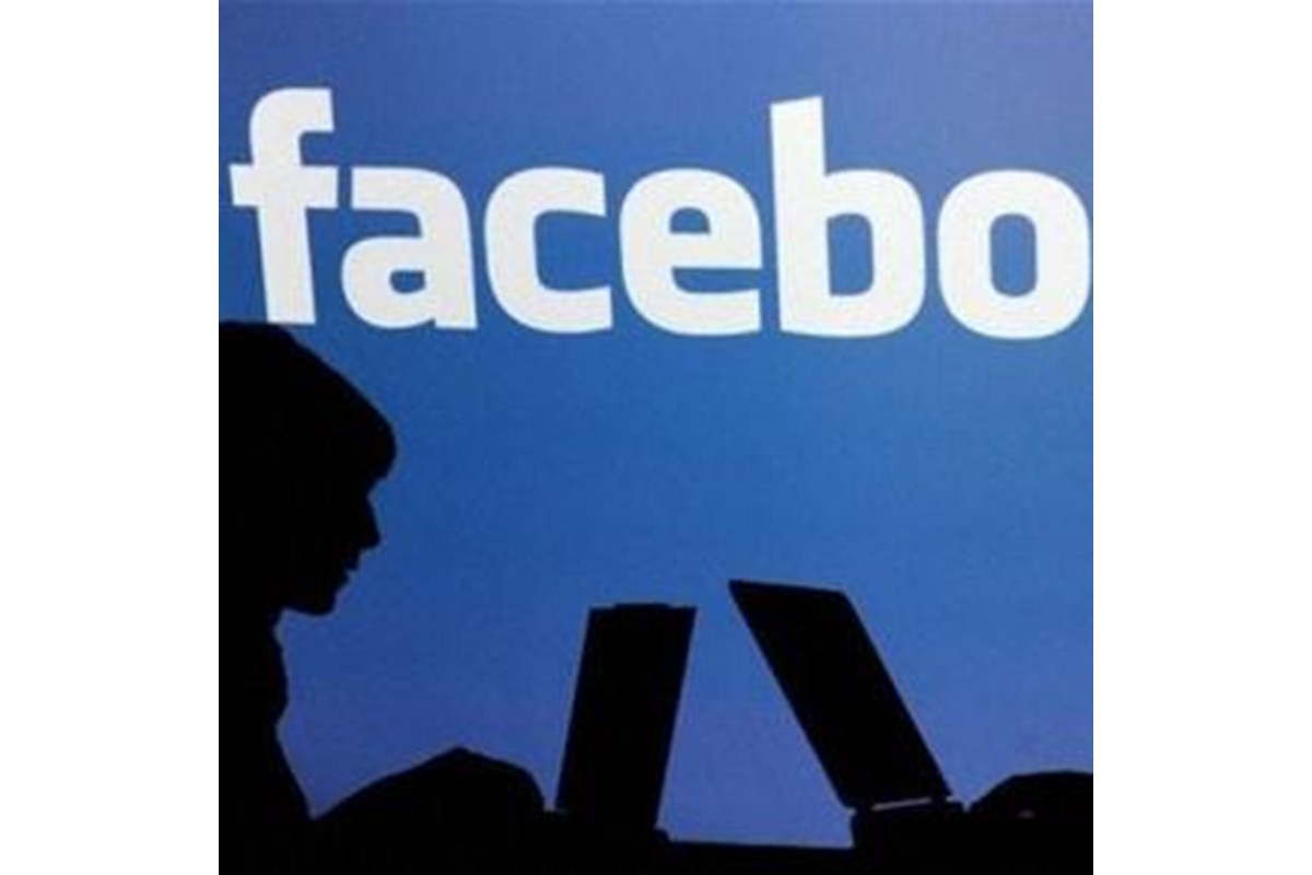 Facebook, il network chiuderà i profili fake