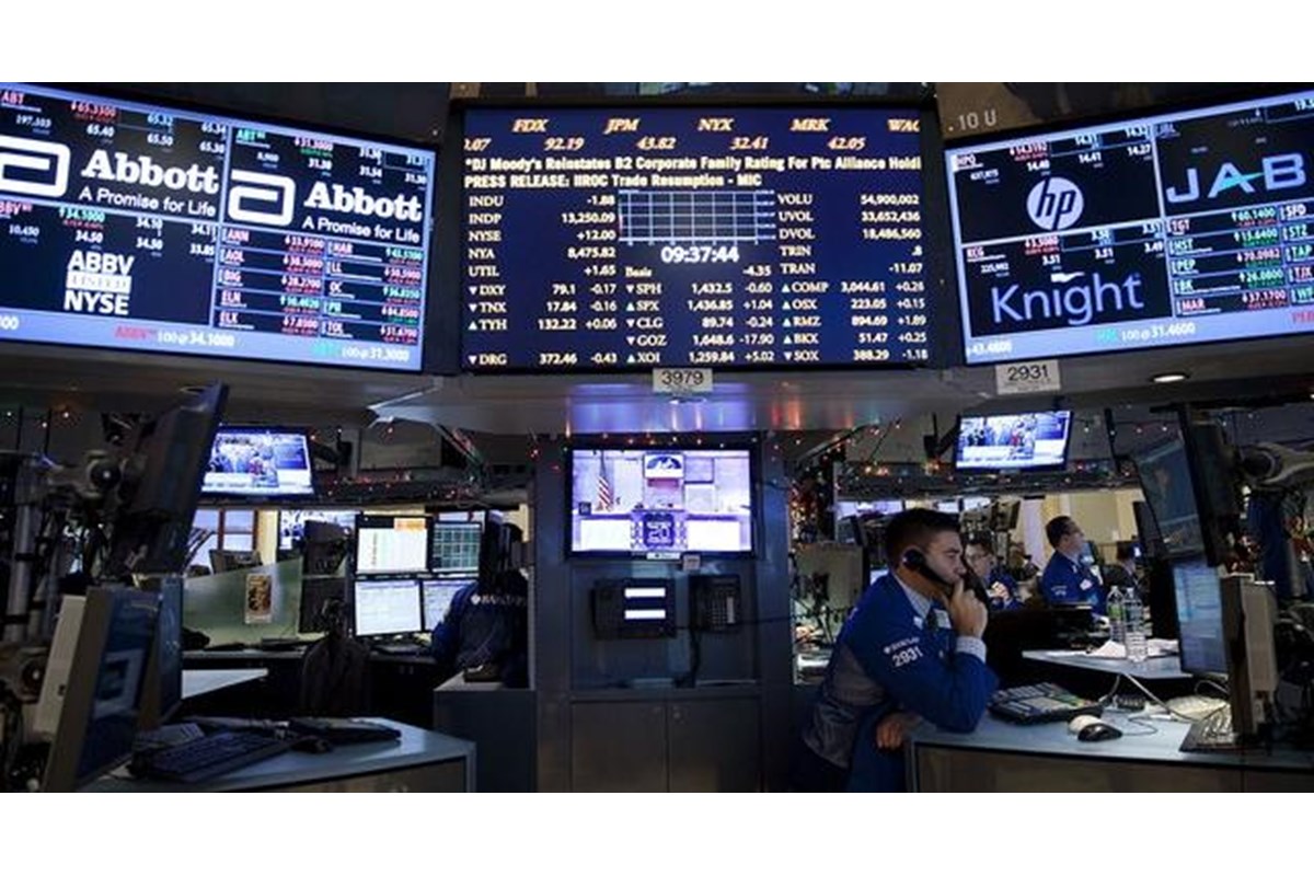 28 gennaio: il FTSE MIB ancora in profondo rosso fino al -4%