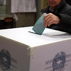 Sondaggi politici ed elettorali, ultime novità ad oggi 25 ottobre su referendum costituzionale: No avanti al 52,5%