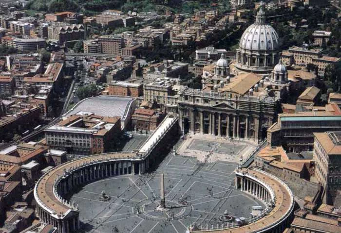 Il Vaticano rende noti i conti del 2015